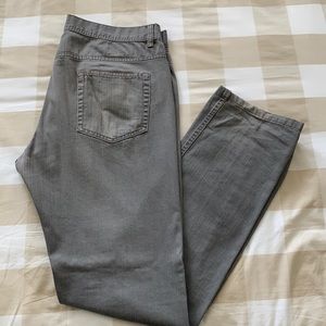 Men’s gray jeans